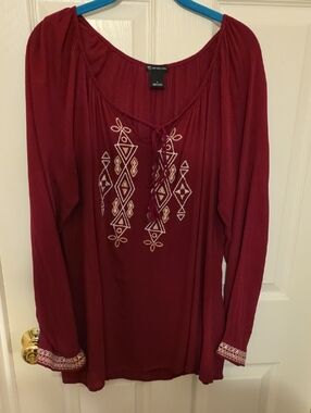 New Directions Burgundy Embroidered Peasant Blouse